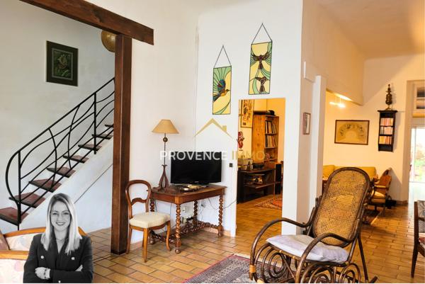 Salon-de-Provence (13300) LE CACHET DE LA MAISON DE VILLE AVEC UN EXTERIEUR