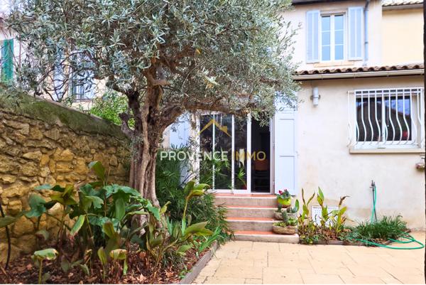 Salon-de-Provence (13300) LE CACHET DE LA MAISON DE VILLE AVEC UN EXTERIEUR