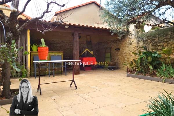 Salon-de-Provence (13300) LE CACHET DE LA MAISON DE VILLE AVEC UN EXTERIEUR