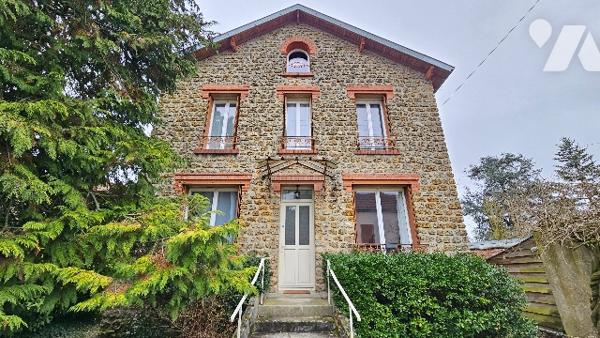 CHATEAU THIERRY (02400) - Maison individuelle en pierre
