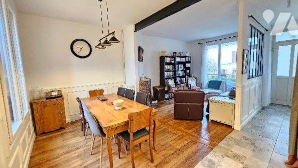 CHATEAU THIERRY (02400) - Maison individuelle en pierre