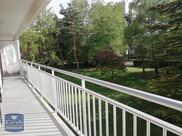 Location appartement Saint-Martin-d'Hères (38400) 4 pièces 72.6m²