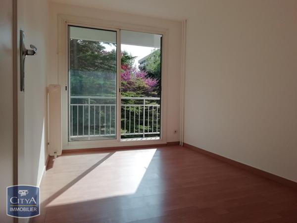 Location appartement Saint-Martin-d'Hères (38400) 4 pièces 72.6m²