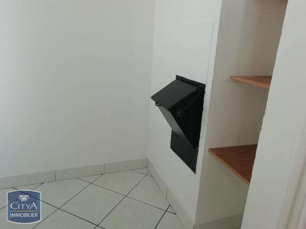 Location appartement Saint-Martin-d'Hères (38400) 4 pièces 72.6m²