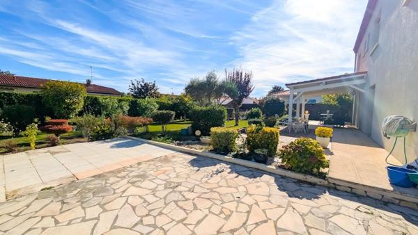 secteur recherché proche commerces et services