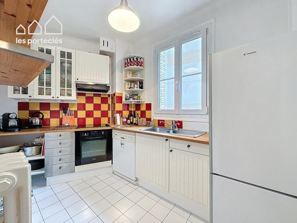 Appartement 2 pièces 55 m², PARIS 15 480 000 € H.A.I.*