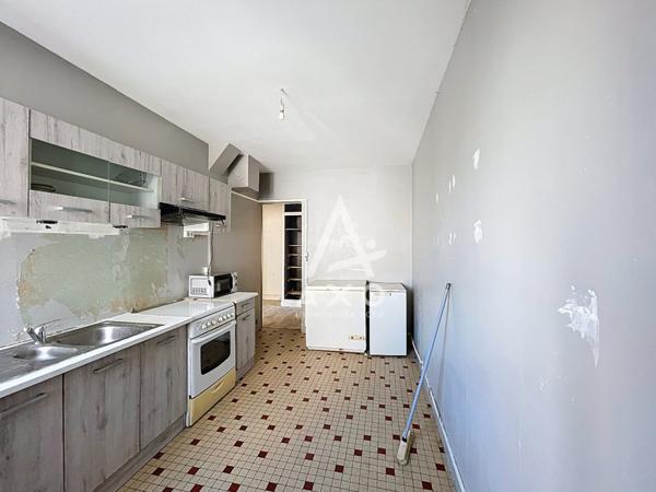 Maison de 126m2 avec 5 pièces dont 3 Chambres à Sully-Sur-Loire