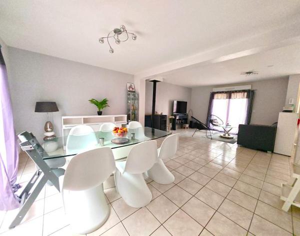 Maison familiale de 2009 ? 102 m² | 4 Chambres | Terrain 852 m² | Garage