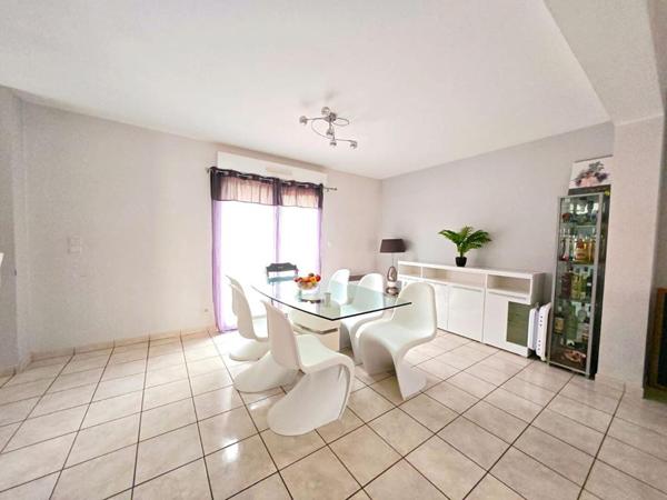 Maison familiale de 2009 ? 102 m² | 4 Chambres | Terrain 852 m² | Garage