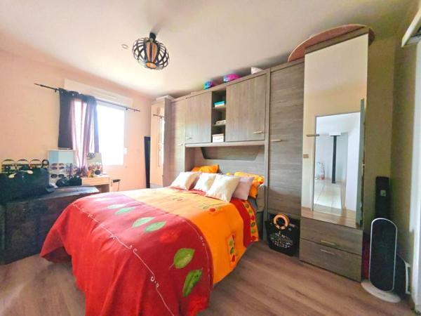 Maison familiale de 2009 ? 102 m² | 4 Chambres | Terrain 852 m² | Garage