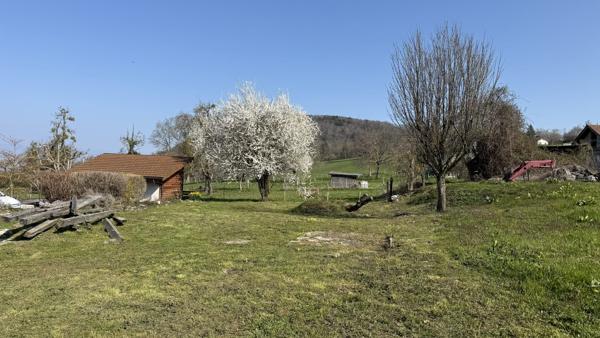 Terrain à bâtir au calme