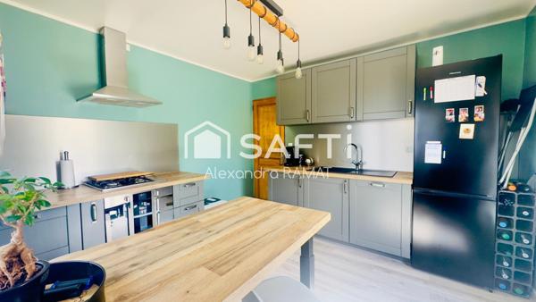 Maison familiale 4 chambres avec jardin et double garage !