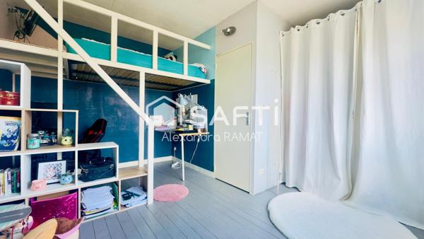 Maison familiale 4 chambres avec jardin et double garage !