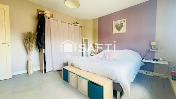 Maison familiale 4 chambres avec jardin et double garage !