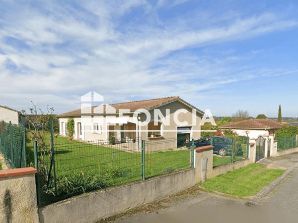 Location Maison 4 pièces 114 m² - 16 RUE DE RETONFEY Lombez 32220