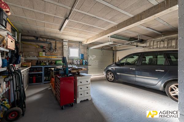 Maison Le Mesnil Le Roi 6 pièce(s) 143 m2 - 4 chambres 1 127 500 € **  - Référence  13307-cpy