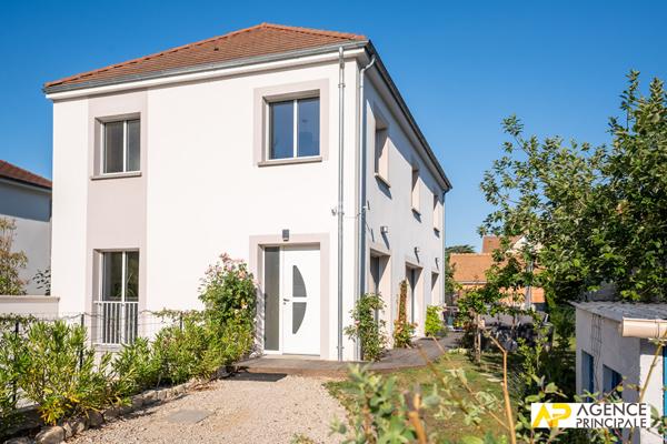 Maison Le Mesnil Le Roi 6 pièce(s) 143 m2 - 4 chambres 1 127 500 € **  - Référence  13307-cpy