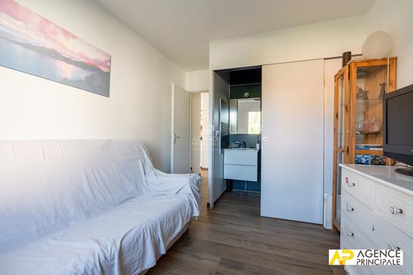 Maison Le Mesnil Le Roi 6 pièce(s) 143 m2 - 4 chambres 1 127 500 € **  - Référence  13307-cpy