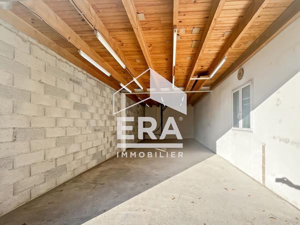 Local commercial de 43m2 avec une belle visibilité Barbentane