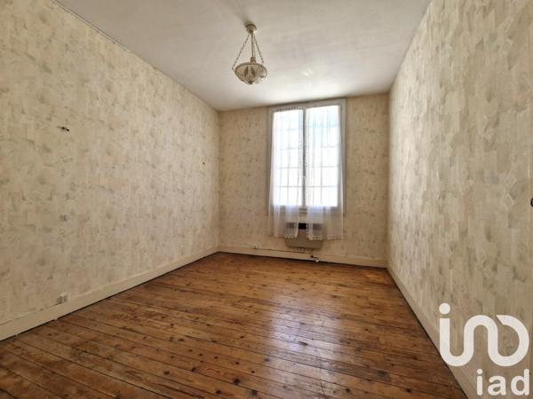 Maison de ville 4 pièces de 128 m² à Azay-le-Rideau (37190)