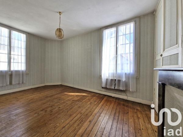 Maison de ville 4 pièces de 128 m² à Azay-le-Rideau (37190)