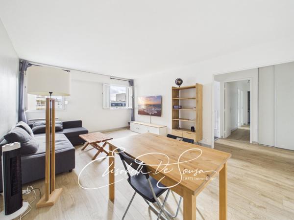 Bel appartement proche métro et commerces