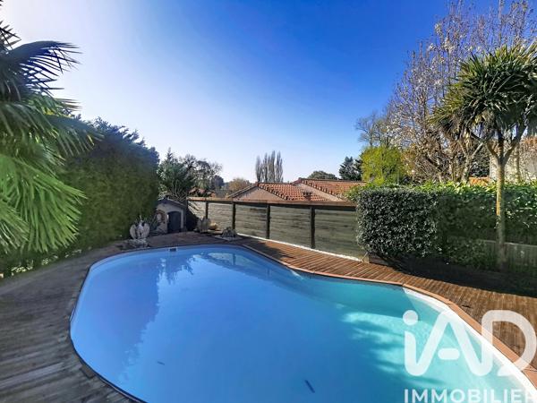 Maison à vendre 5 pièces 106 m² Villenave-d'Ornon