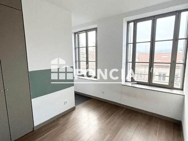 Location Appartement 5 pièces 111 m² - 29 RUE ROYET Saint-etienne 42000