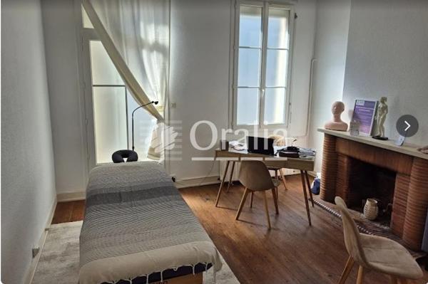 Bureaux · Location Eysines (33320) 3 pièces · 76m²