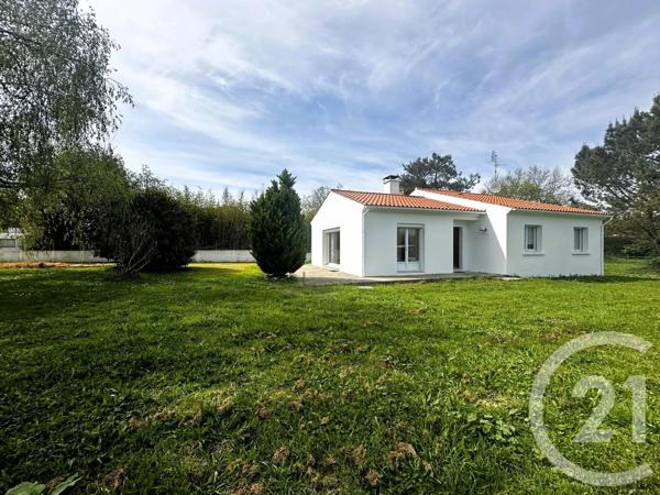 Maison à vendre  5 pièces - 102,11 m 2   SOULLANS  - 85