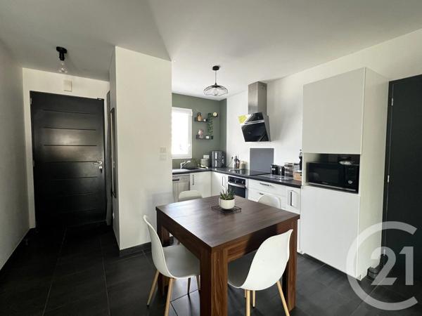 Maison à vendre  5 pièces - 102,11 m 2   SOULLANS  - 85