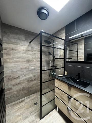 Maison à vendre  5 pièces - 102,11 m 2   SOULLANS  - 85