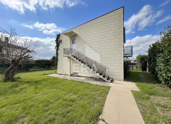 Maison 3 pièces Aureilhan - grand garage - jardin