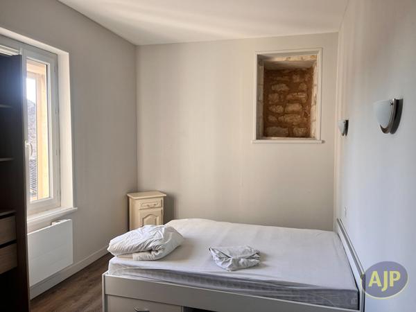 Location appartement Saintes : 805 € - AJP Immobilier Saintes