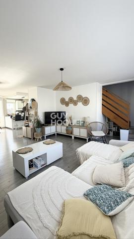 CHEVIGNY-SAINT-SAUVEUR Appartement à vendre de 5 pièces de 121.3 m²