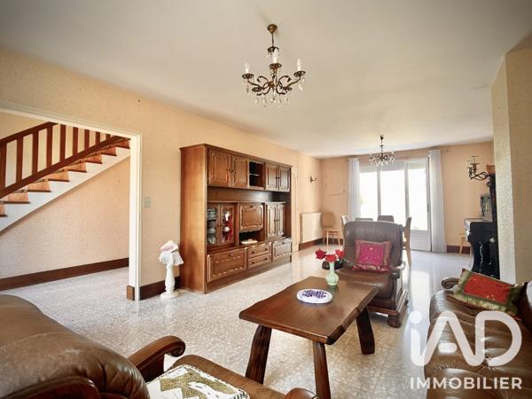 Maison à vendre 7 pièces 139 m² Sainte-Luce-sur-Loire