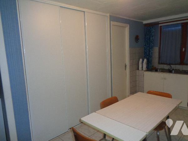 PAVILLON AVEC SOUS SOL