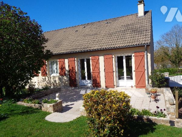 PAVILLON AVEC SOUS SOL