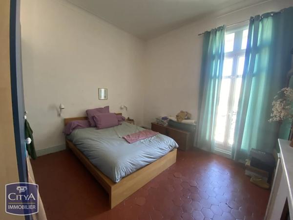 Immeuble à vendre 350m² Nîmes (30000)