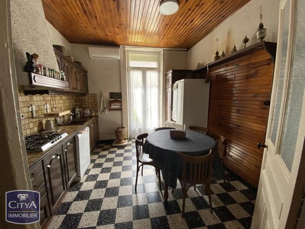 Immeuble à vendre 350m² Nîmes (30000)