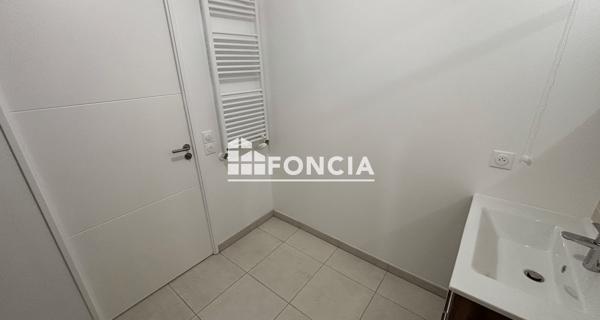 Location Studio 28.74 m² - Chevilly-larue 94550
