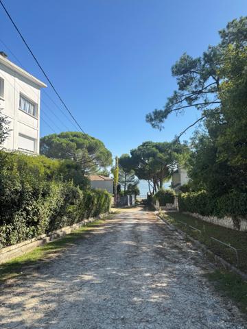 50 m plage du Platin VUE MER 4 PIECES Grande terrasse Garage