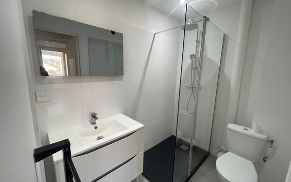 Appartement à vendre    2 pièces • 40 m2 Toulon