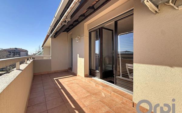 Appartement à vendre    3 pièces • 62 m2 Fréjus