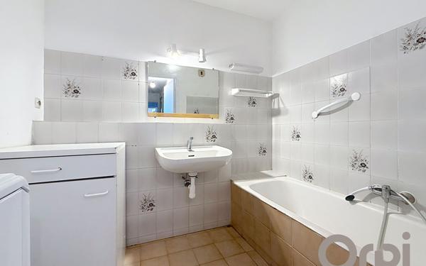Appartement à vendre    3 pièces • 62 m2 Fréjus