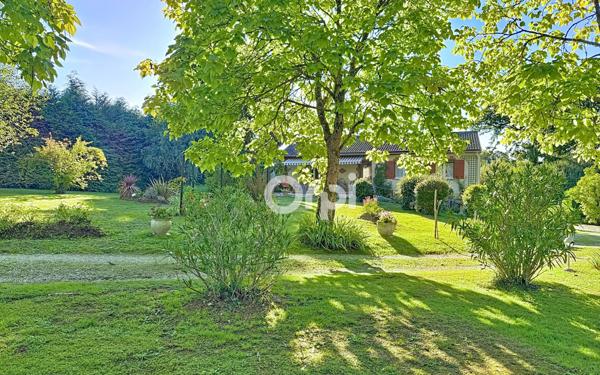 Maison à vendre    5 pièces •  Royères