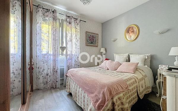 Maison à vendre    5 pièces •  Royères