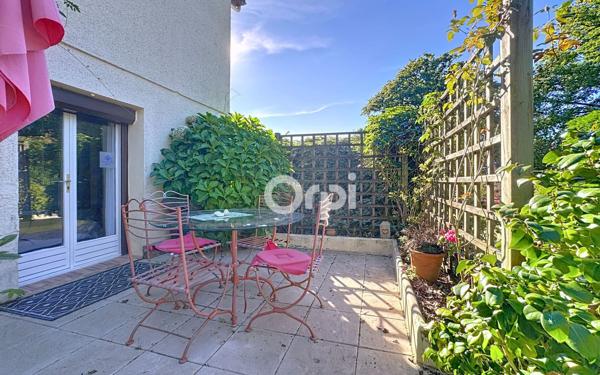 Maison à vendre    5 pièces •  Royères