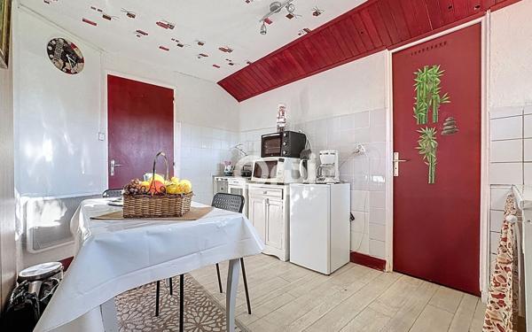 Maison à vendre    5 pièces •  Royères