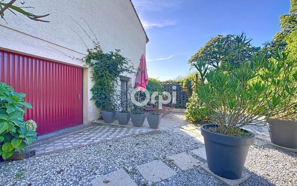 Maison à vendre    5 pièces •  Royères